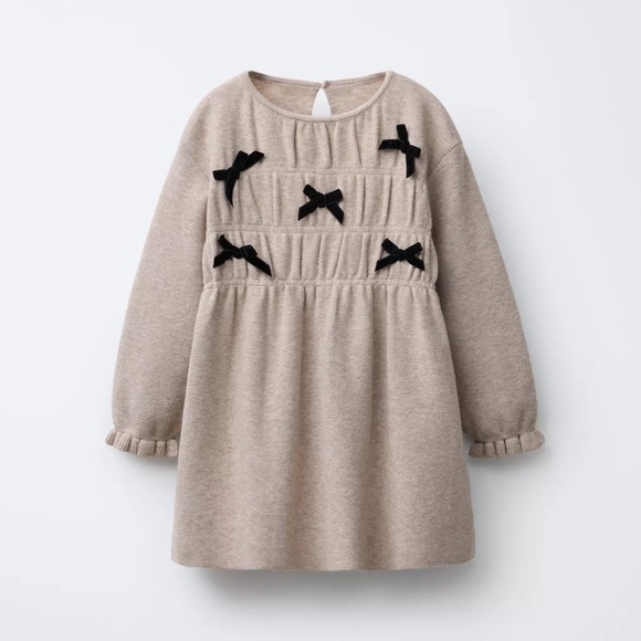 Zara Other - ZARA KNIT DRESS WITH BOWS